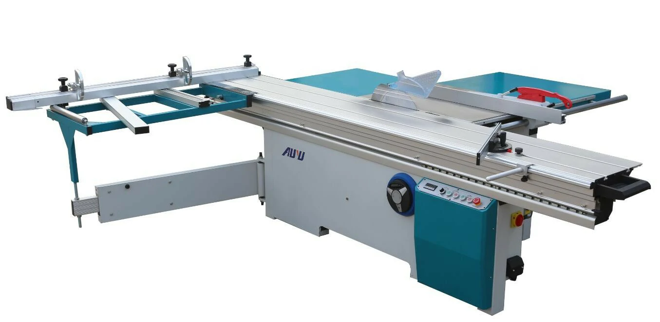 Promotion sur les couts d’utilisation des machines de scie a panneau et deplaqueuse de champs
